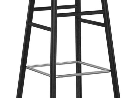 Барный стул от фабрики Normann Copenhagen модель Form  with Wood Legs