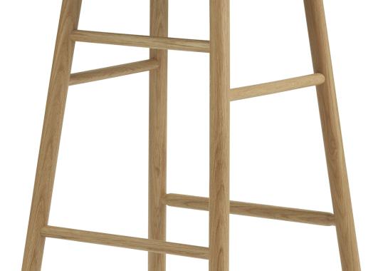 Барный стул от фабрики Normann Copenhagen модель Form Upholstered 