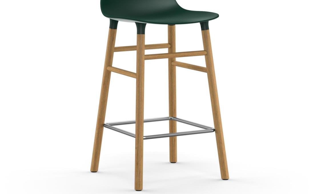 Барный стул от фабрики Normann Copenhagen модель Form  with Wood Legs