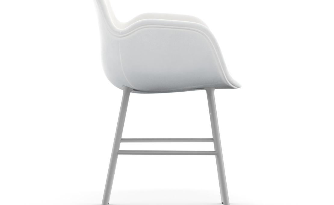 Офисный Стул от фабрики Normann Copenhagen модель Form Upholstered Arm