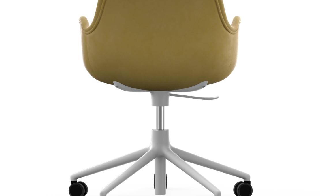 Офисный Стул от фабрики Normann Copenhagen модель Form Upholstered Swivel Arm