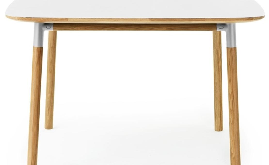 Стол от фабрики Normann Copenhagen модель 6028 Form Table Square