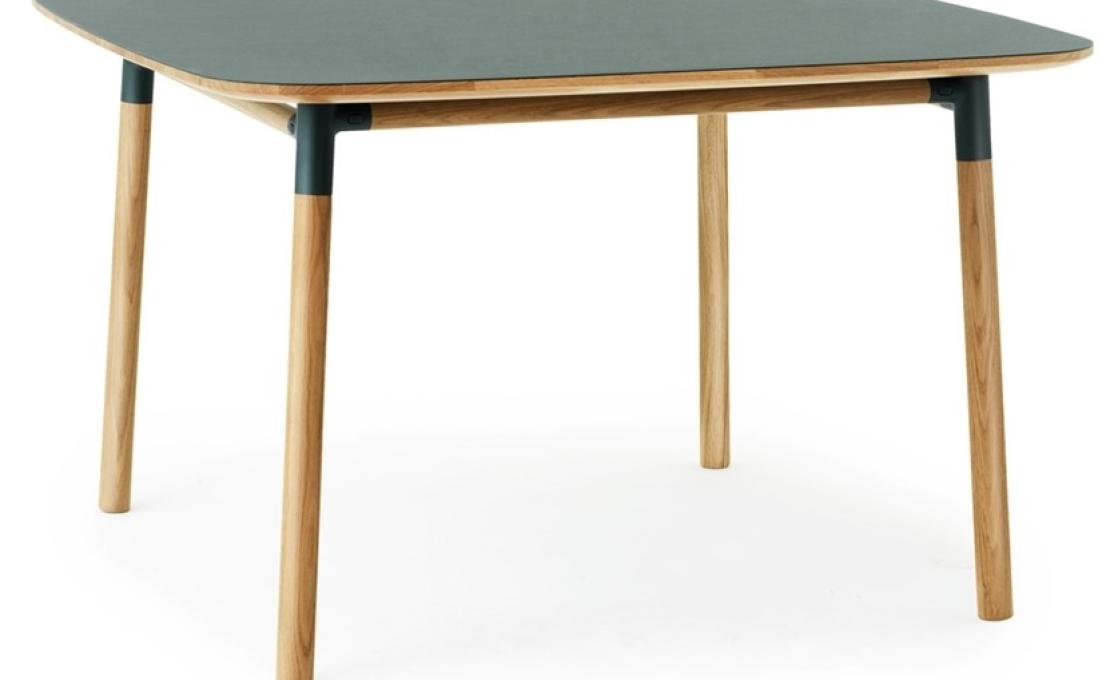 Стол от фабрики Normann Copenhagen модель 6028 Form Table Square