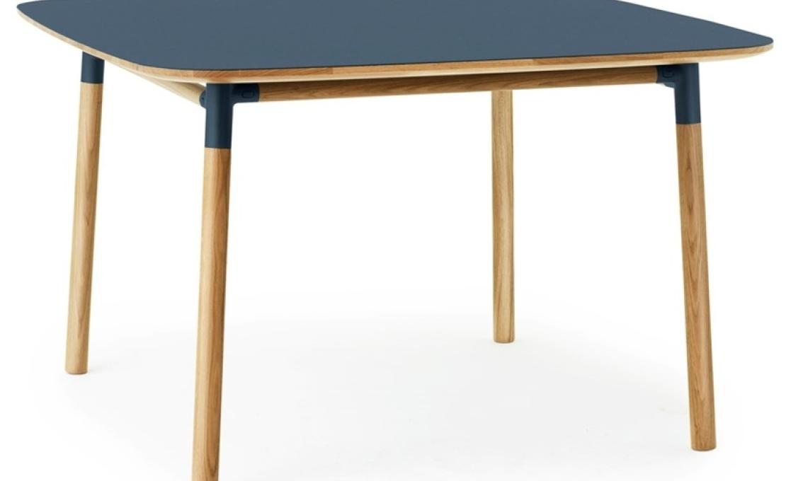 Стол от фабрики Normann Copenhagen модель 6028 Form Table Square