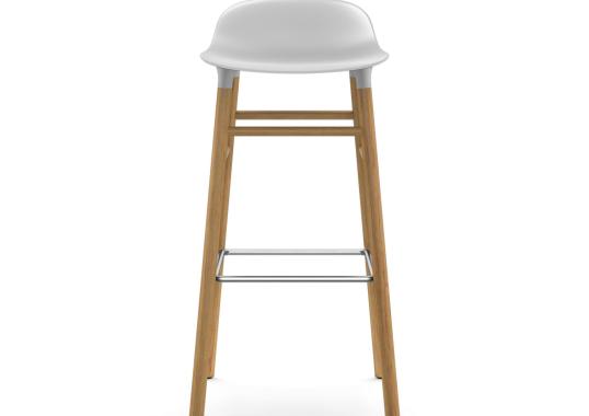 Барный стул от фабрики Normann Copenhagen модель Form  with Wood Legs