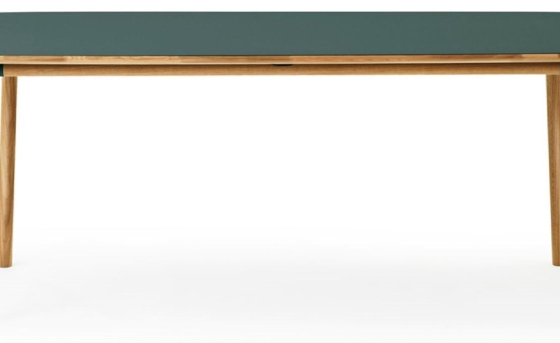 Стол от фабрики Normann Copenhagen модель Form Rectangular Table 