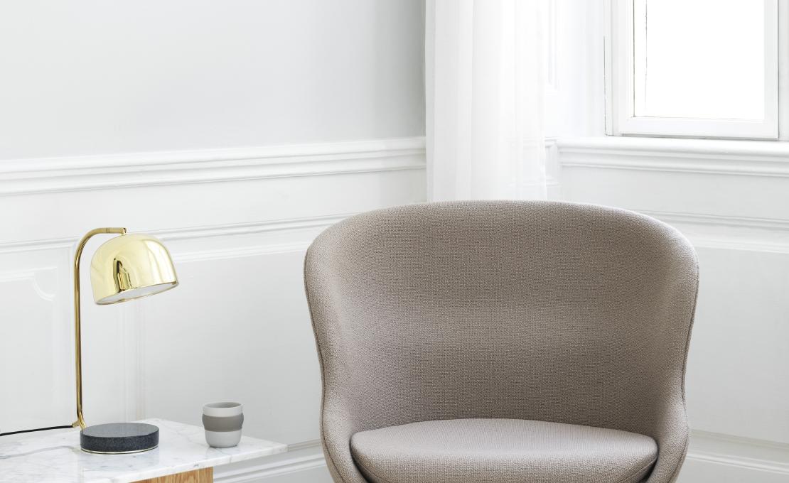 Настольная лампа от фабрики Normann Copenhagen модель 502 Grant Table Lamp