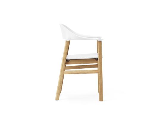 Кресло от фабрики Normann Copenhagen модель 14010 Herit Arm