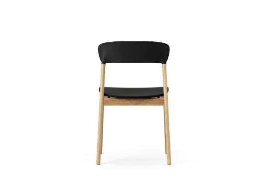 Стул от фабрики Normann Copenhagen модель 140100 Herit 