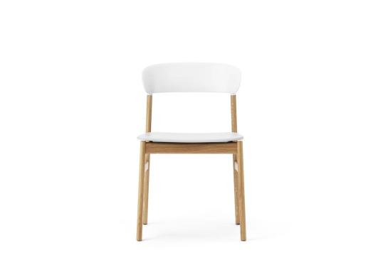 Стул от фабрики Normann Copenhagen модель 140100 Herit 
