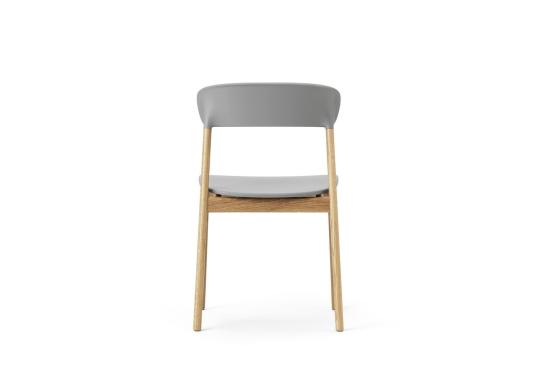 Стул от фабрики Normann Copenhagen модель 140100 Herit 