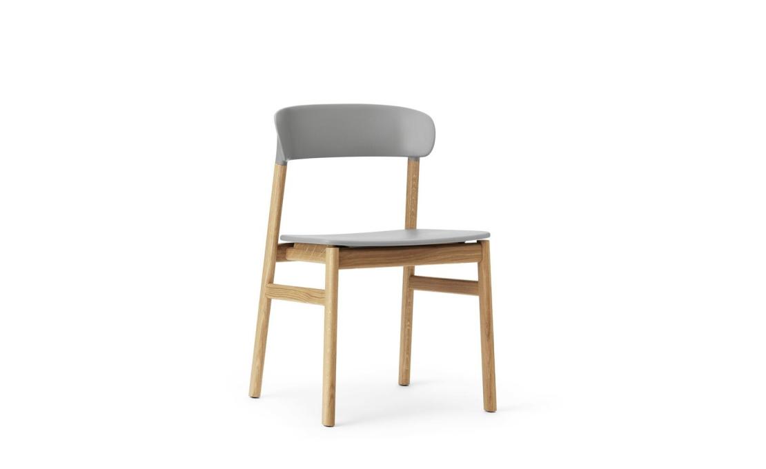 Стул от фабрики Normann Copenhagen модель 140100 Herit 