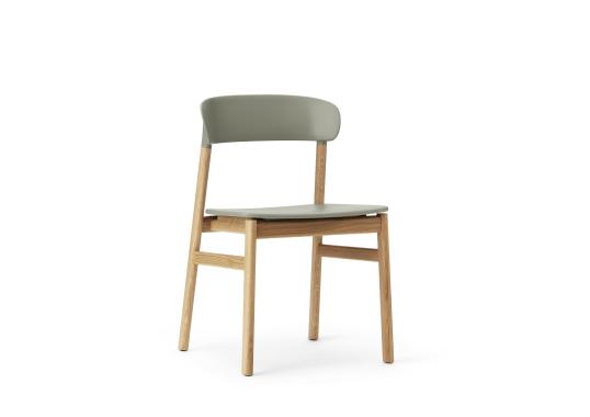 Стул от фабрики Normann Copenhagen модель 140100 Herit 