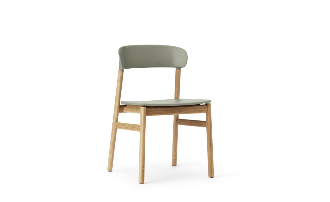 Стул от фабрики Normann Copenhagen модель 140100 Herit 