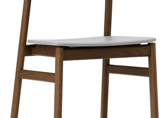 Стул от фабрики Normann Copenhagen модель 140100 Herit 