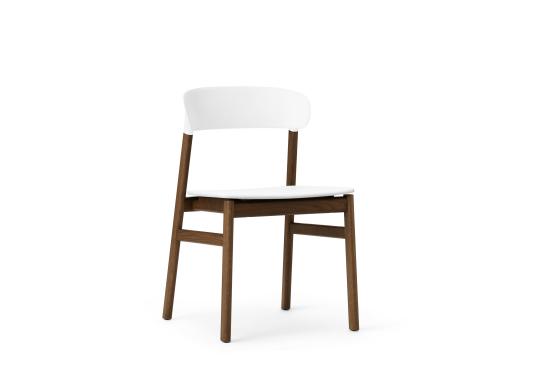 Стул от фабрики Normann Copenhagen модель 140100 Herit 