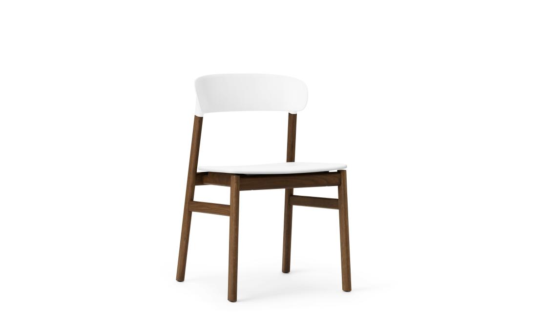 Стул от фабрики Normann Copenhagen модель 140100 Herit 