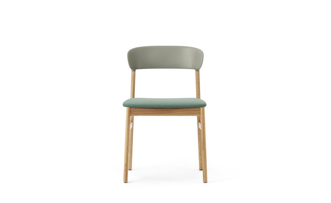 Стул от фабрики Normann Copenhagen модель 14010 Herit Upholstery 