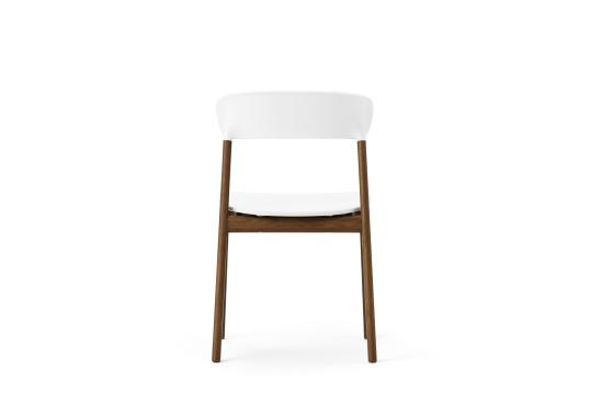 Стул от фабрики Normann Copenhagen модель 140100 Herit 