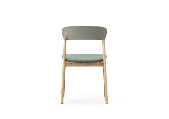 Стул от фабрики Normann Copenhagen модель 14010 Herit Upholstery 