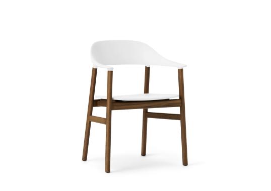 Кресло от фабрики Normann Copenhagen модель 14010 Herit Arm