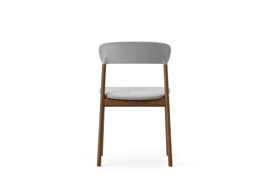 Стул от фабрики Normann Copenhagen модель 14010 Herit Upholstery 