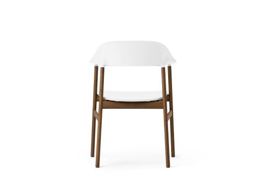 Кресло от фабрики Normann Copenhagen модель 14010 Herit Arm