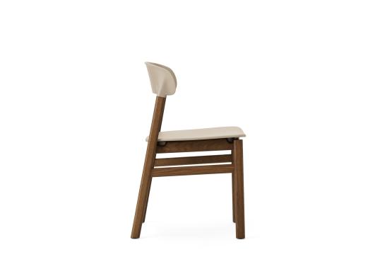 Стул от фабрики Normann Copenhagen модель 140100 Herit 