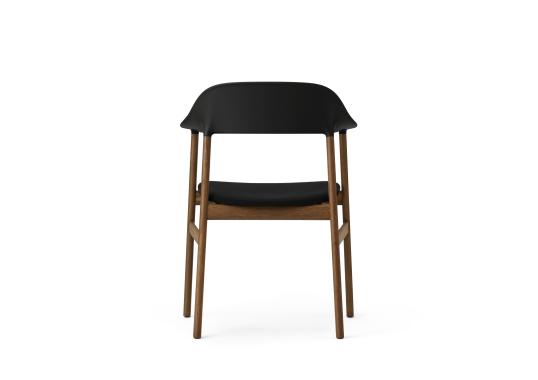 Кресло от фабрики Normann Copenhagen модель 14010 Herit Upholstery Arm