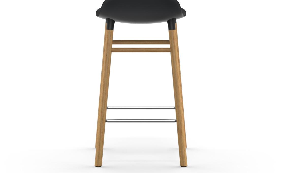 Барный стул от фабрики Normann Copenhagen модель Form  with Wood Legs