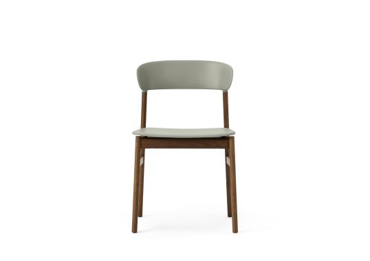 Стул от фабрики Normann Copenhagen модель 140100 Herit 