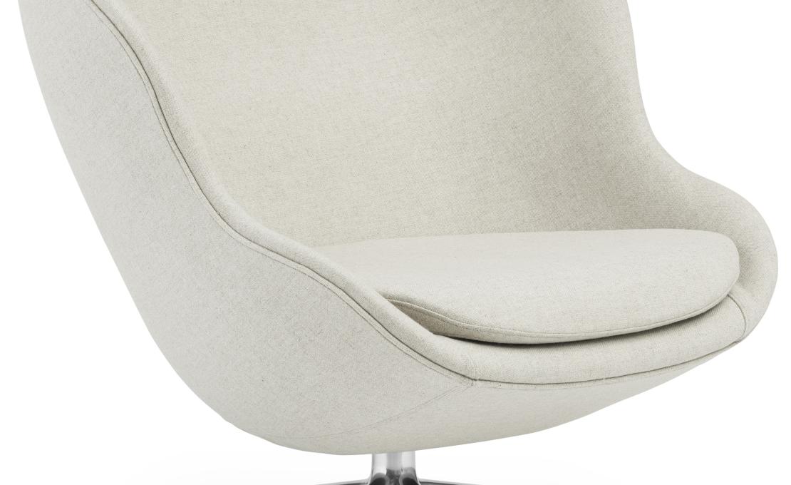Кресло от фабрики Normann Copenhagen модель Hyg Swivel Lounge  Low