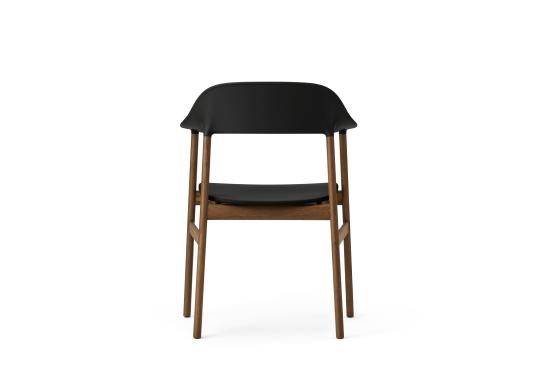 Кресло от фабрики Normann Copenhagen модель 14010 Herit Arm