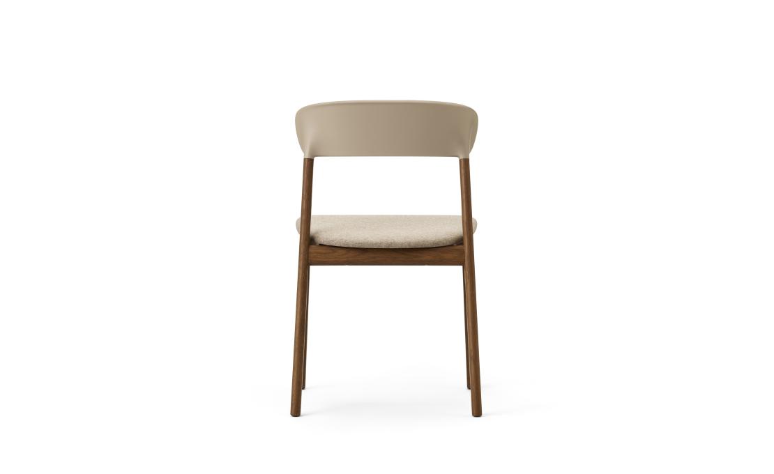 Стул от фабрики Normann Copenhagen модель 14010 Herit Upholstery 