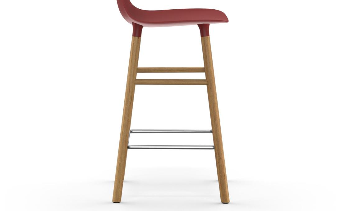 Барный стул от фабрики Normann Copenhagen модель Form  with Wood Legs