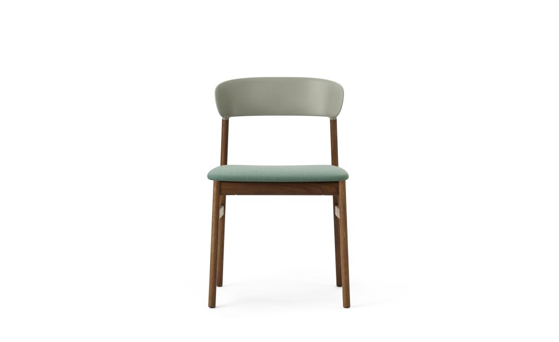Стул от фабрики Normann Copenhagen модель 14010 Herit Upholstery 