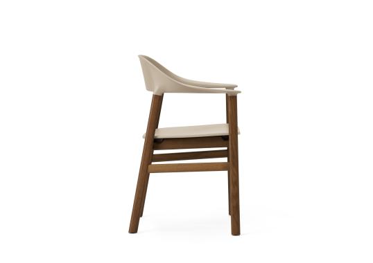 Кресло от фабрики Normann Copenhagen модель 14010 Herit Arm