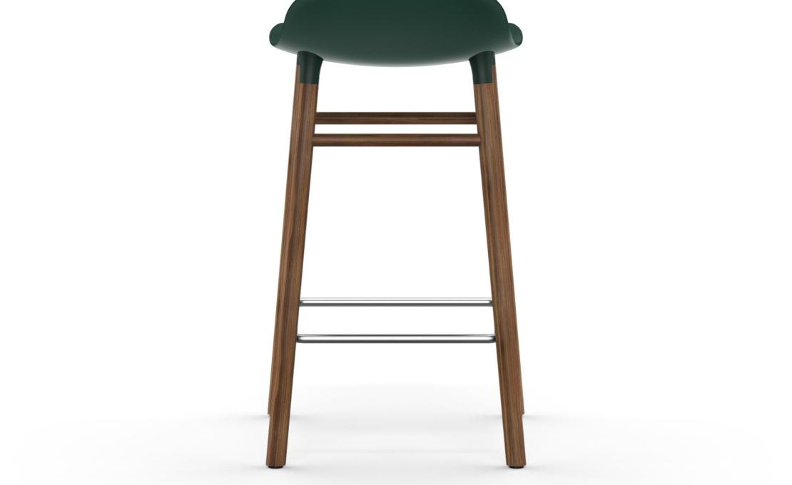 Барный стул от фабрики Normann Copenhagen модель Form  with Wood Legs