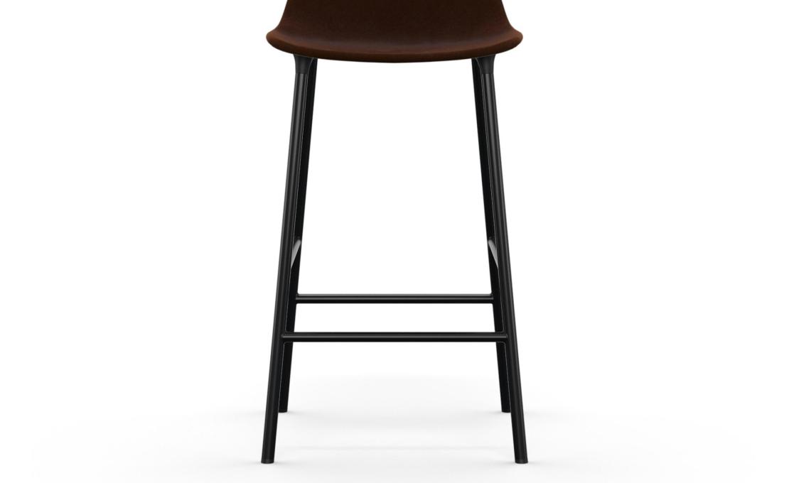 Барный стул от фабрики Normann Copenhagen модель Form Upholstered 