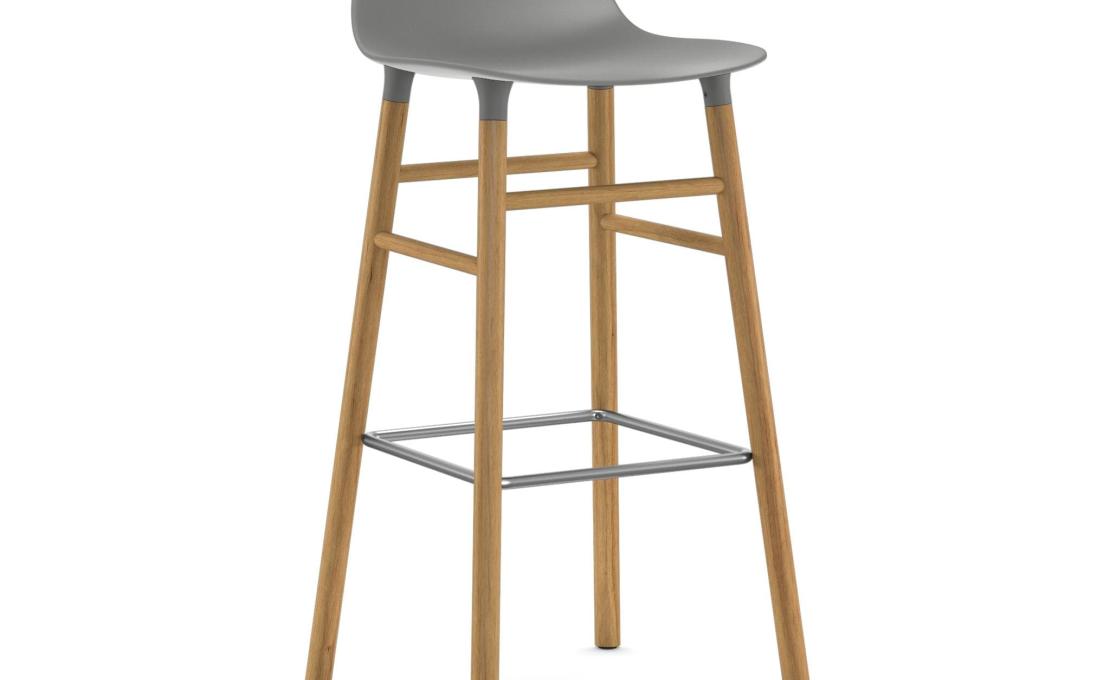 Барный стул от фабрики Normann Copenhagen модель Form  with Wood Legs