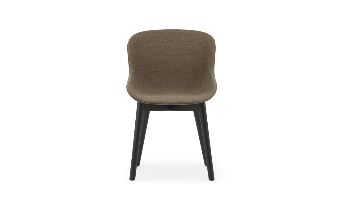 Стул от фабрики Normann Copenhagen модель Hyg Full Upholstery 