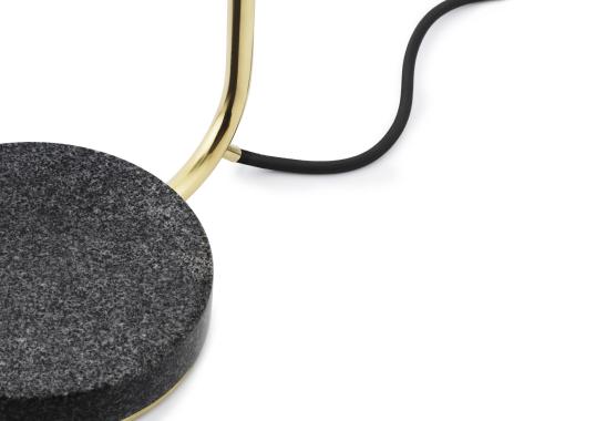 Настольная лампа от фабрики Normann Copenhagen модель 502 Grant Table Lamp