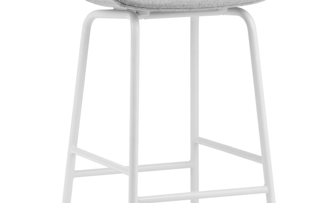 Барный стул от фабрики Normann Copenhagen модель Hyg Full Upholstery 