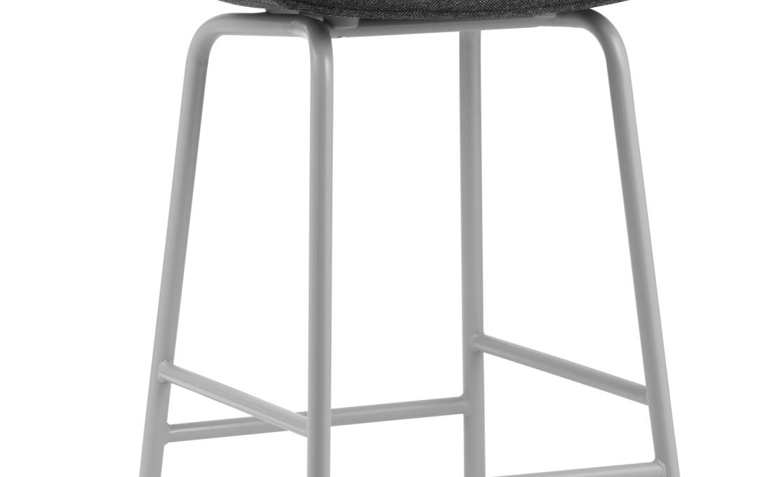 Барный стул от фабрики Normann Copenhagen модель Hyg Full Upholstery 