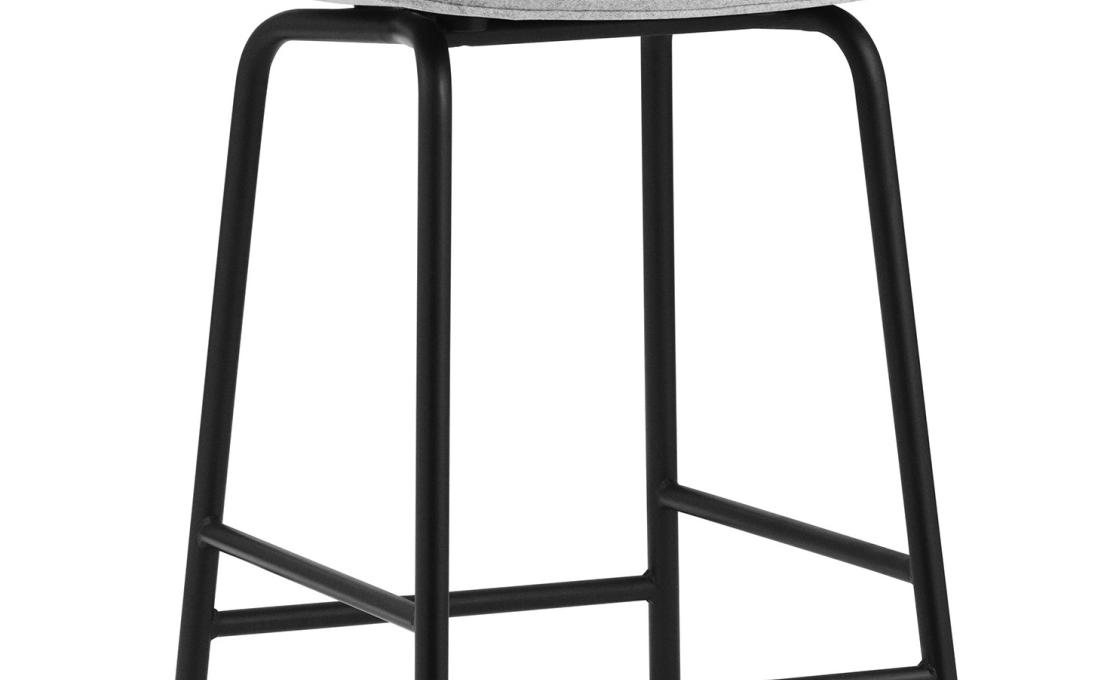 Барный стул от фабрики Normann Copenhagen модель Hyg Full Upholstery 