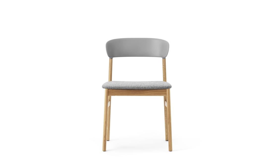 Стул от фабрики Normann Copenhagen модель 14010 Herit Upholstery 