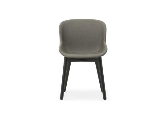Стул от фабрики Normann Copenhagen модель Hyg Full Upholstery 