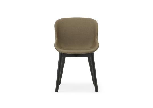 Стул от фабрики Normann Copenhagen модель Hyg Full Upholstery 