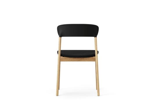Стул от фабрики Normann Copenhagen модель 14010 Herit Upholstery 