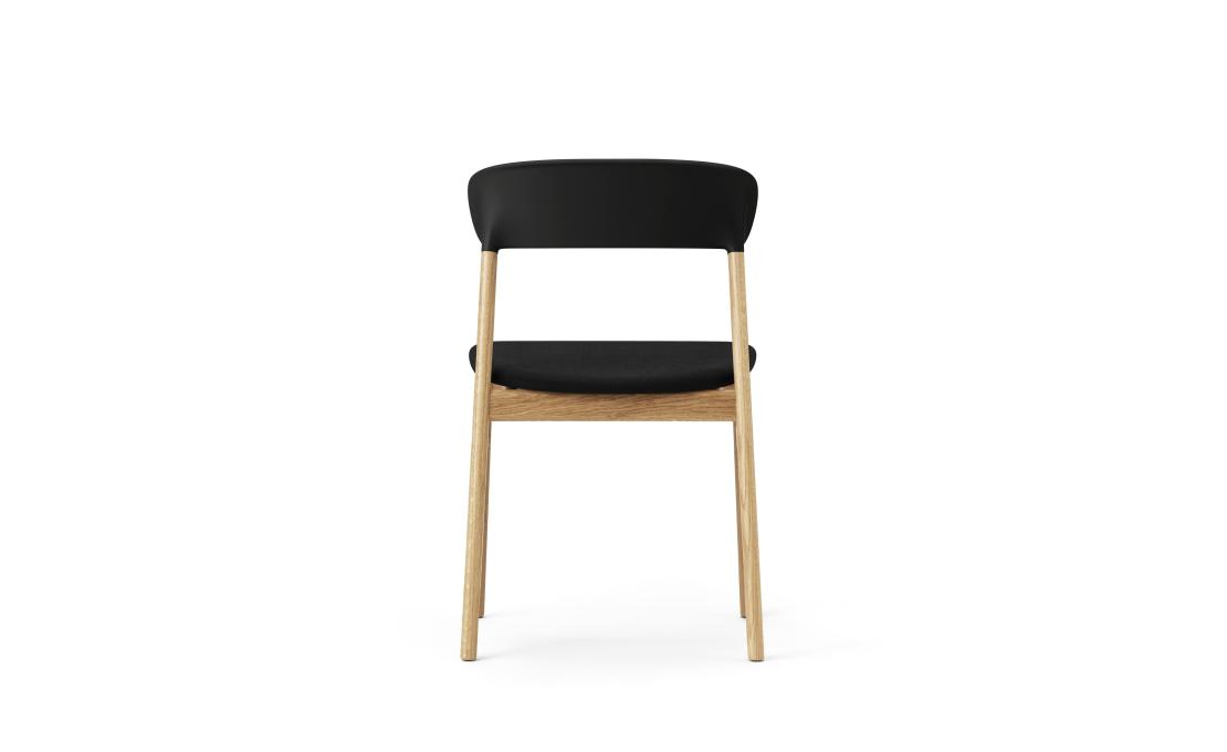 Стул от фабрики Normann Copenhagen модель 14010 Herit Upholstery 